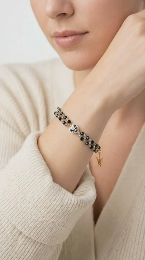 Bracelet. Heart porcelain  Cristal and Gold  with hand I love you